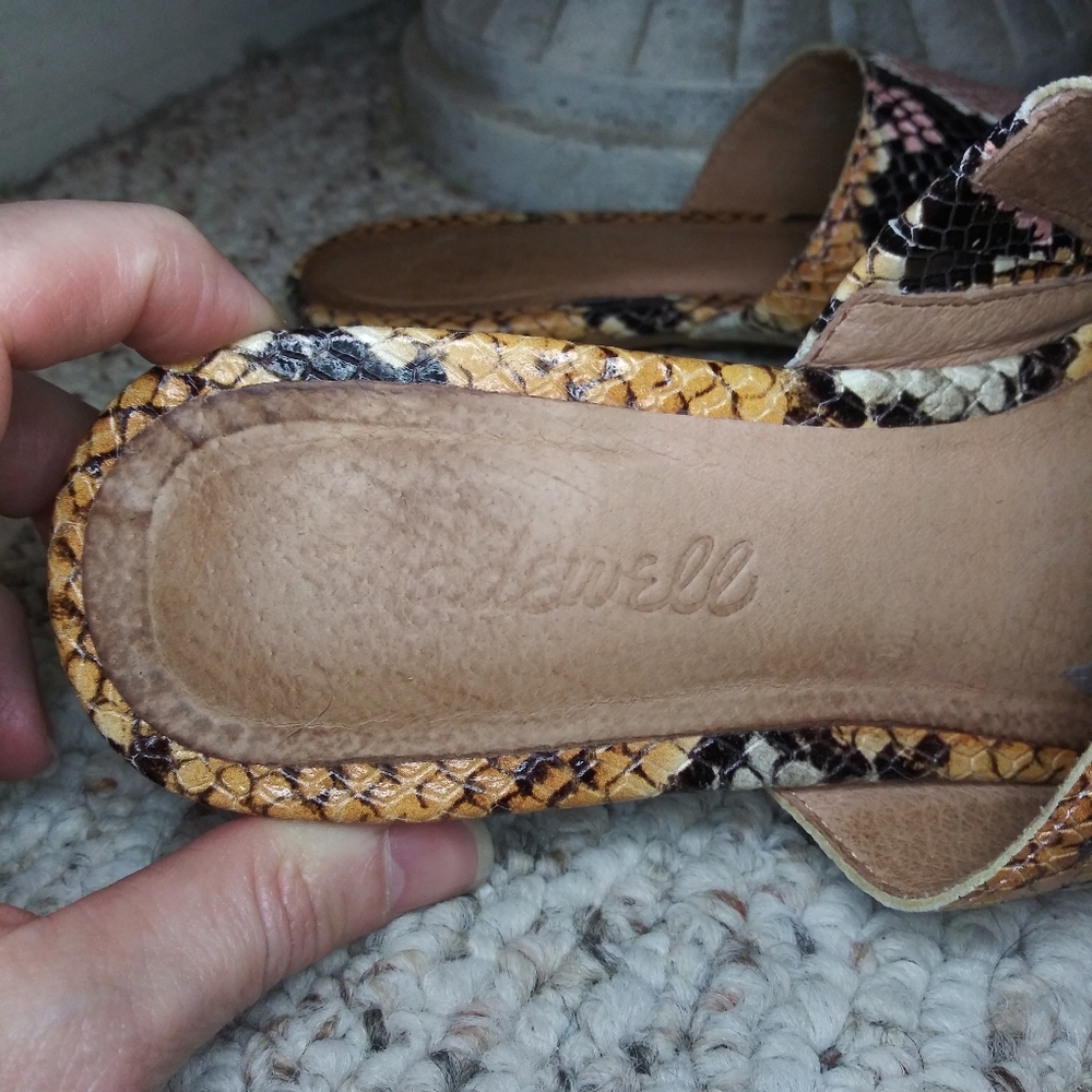 Madewell Cory Gold, Mauve & Black Snakeprint Almond Toe Leather Mules - Picture 5 of 9